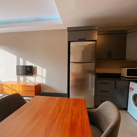Oeluedeniz 1+1 Modern Summerhouse With Swimming Pool Fethiye