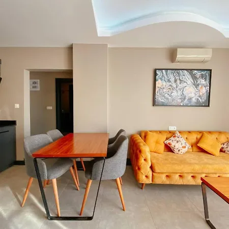 公寓式酒店 Oeluedeniz 1+1 Modern Summerhouse With Swimming Pool
