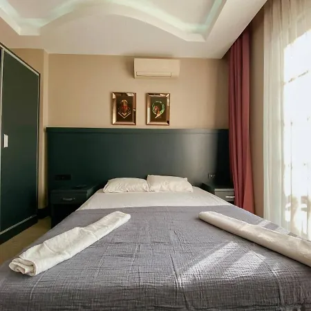 Oeluedeniz 1+1 Modern Summerhouse With Swimming Pool Aparthotel Fethiye